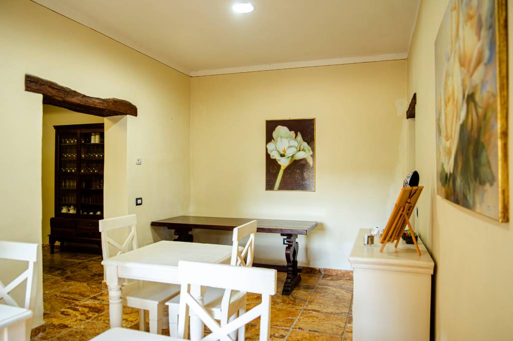 villa-vettori-agriturismo-toscana-con-piscina-interni-10