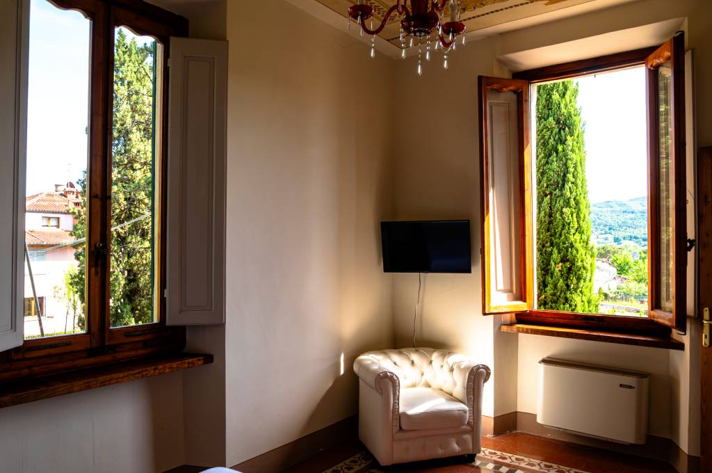 villa-vettori-agriturismo-toscana-con-piscina-quercia-04